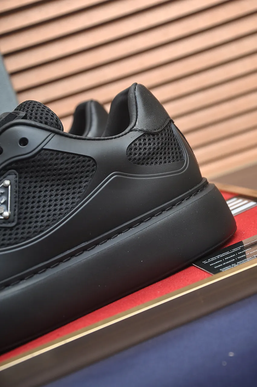 Men's shoes 💰580💶【PRADA】Top original, new season, high quality original goods, top imported calfskin with original imported glue, imported cowhide inside with original cowhide feet, original outsole! Quality guaranteed! Code 38-45 (45 customized)